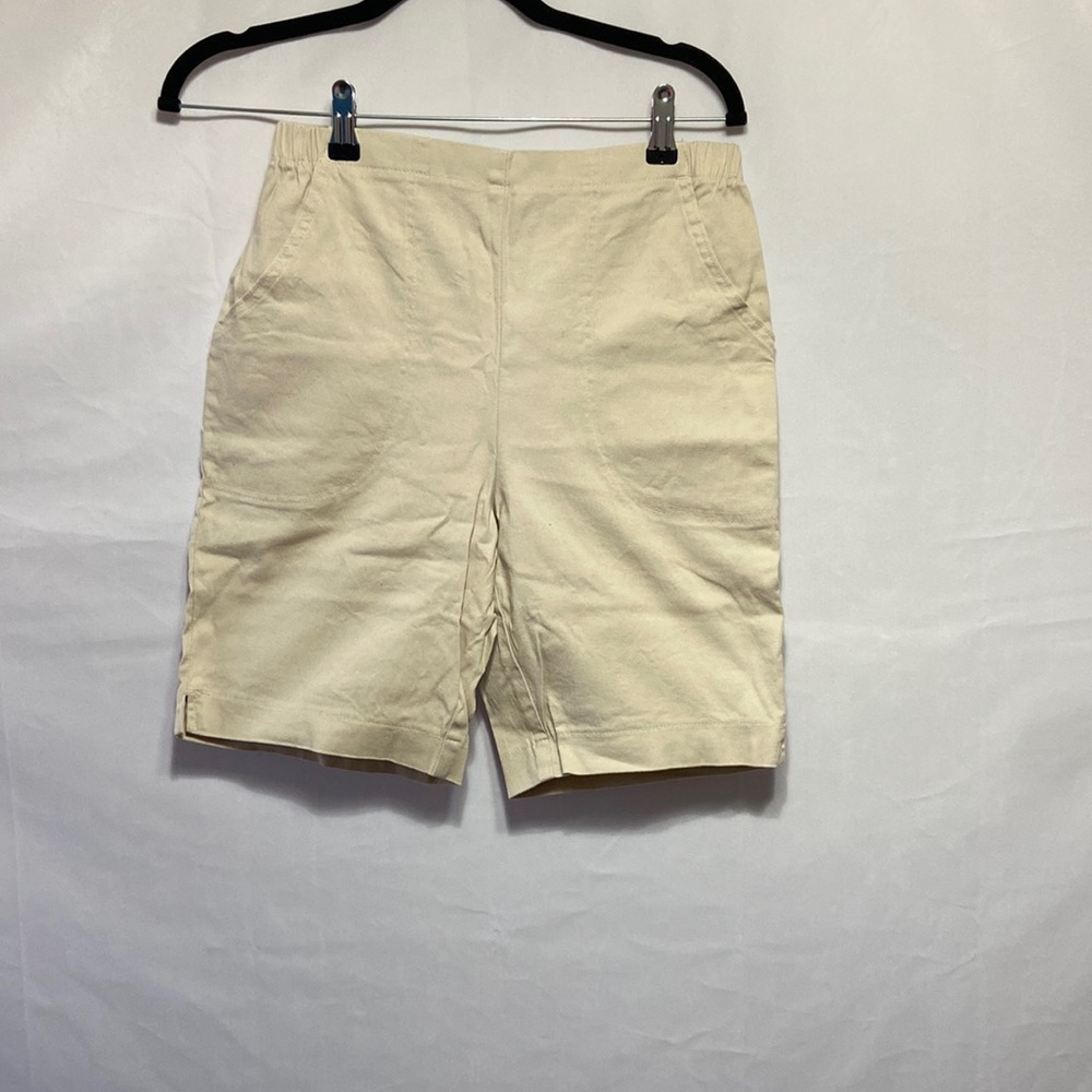 RealSize pull-on Khaki Shorts